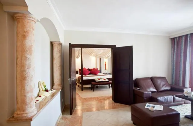 Majestic Elegance Punta Cana Suite salon